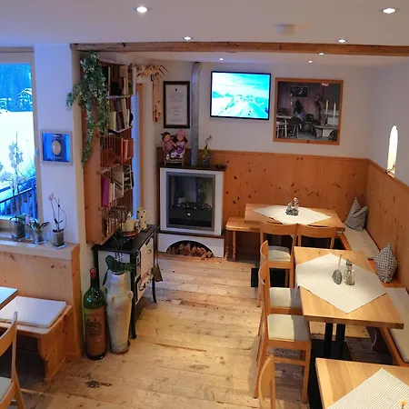 Susanne ベッド・アンド・ブレックファスト 3*