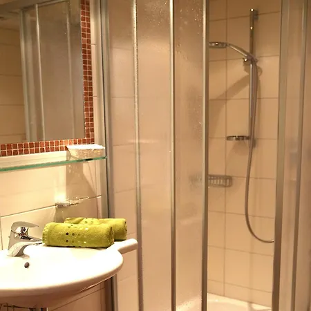 ベッド・アンド・ブレックファスト Susanne サンクト・アントン・アム・アールベルク